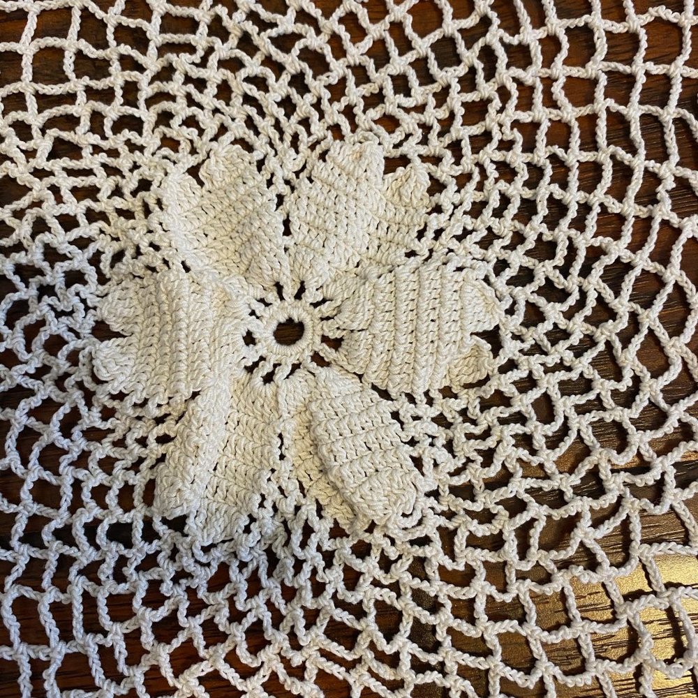 A Beautiful Handmade Flower Design Doily - Picture 3 of 4